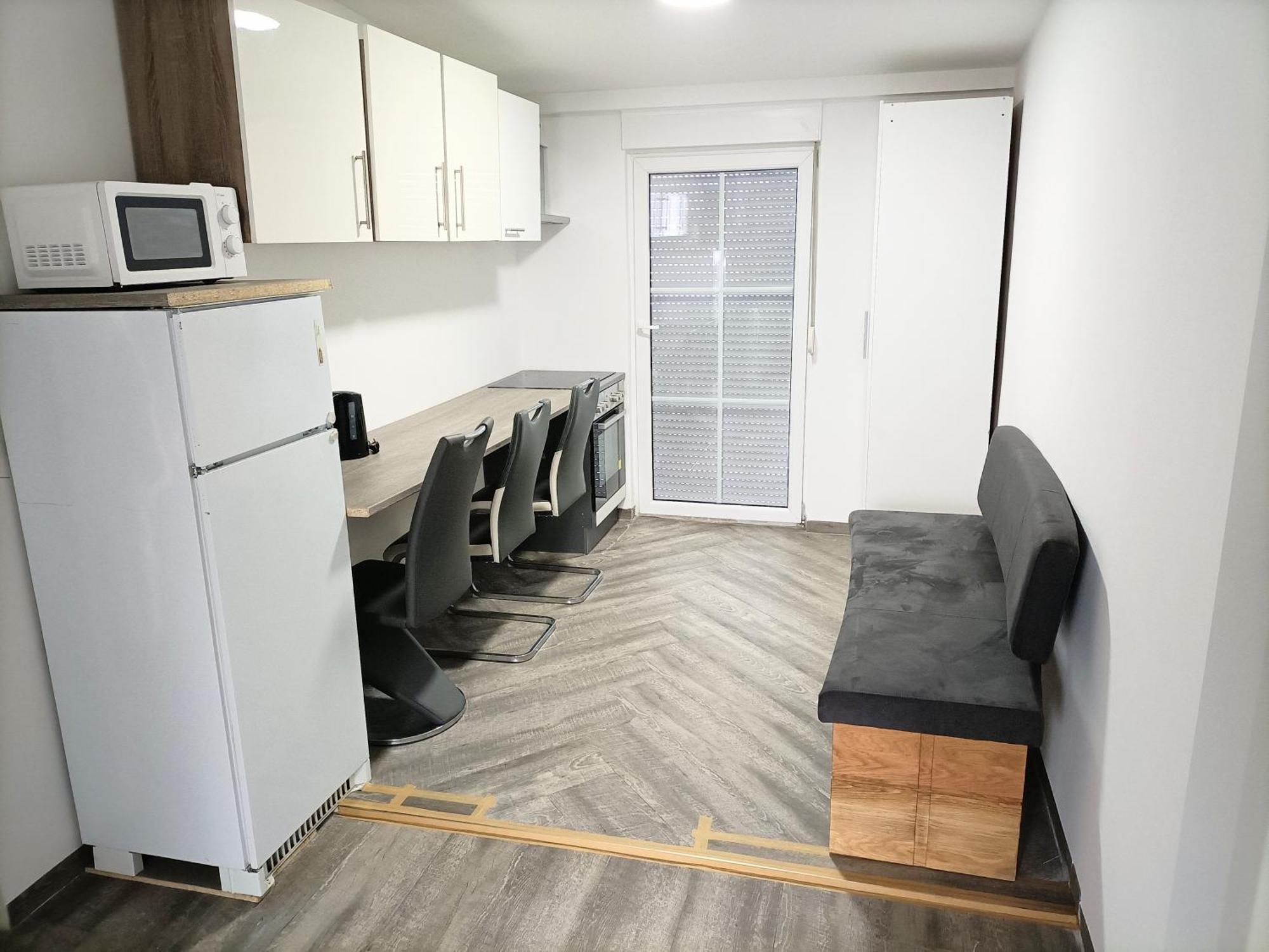 Fmi 9 Accommodation Raunheim Dış mekan fotoğraf